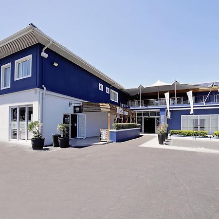 New National Hotel And Conference Parow Eksteriør billede