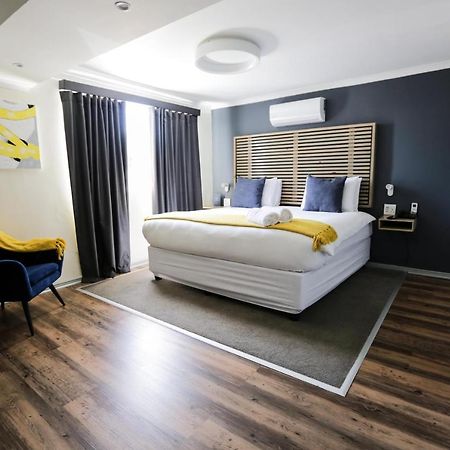 New National Hotel And Conference Parow Eksteriør billede